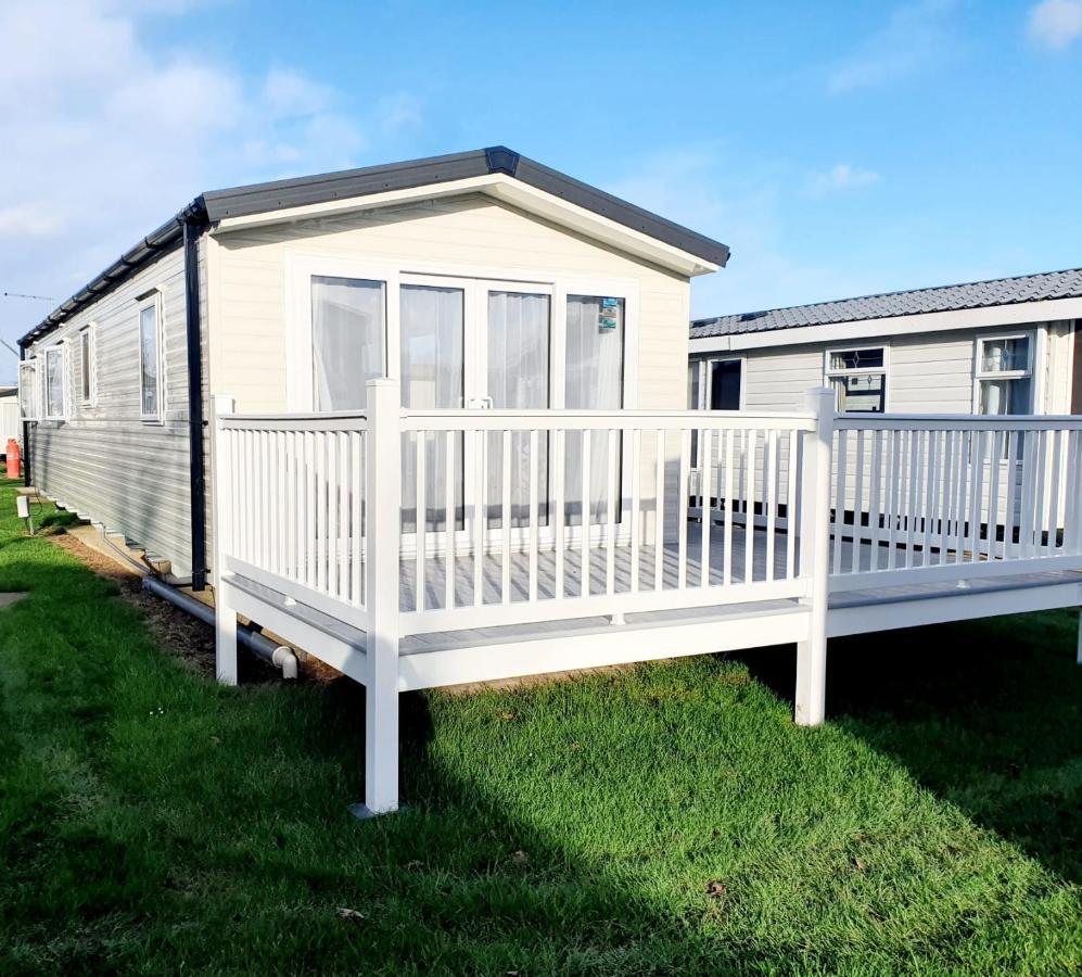 Parkview Caravan California Cliffs Great Yarmouth Exterior photo