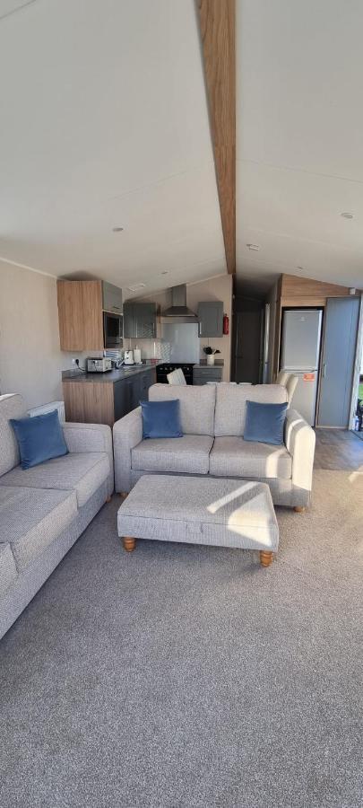Parkview Caravan California Cliffs Great Yarmouth Exterior photo