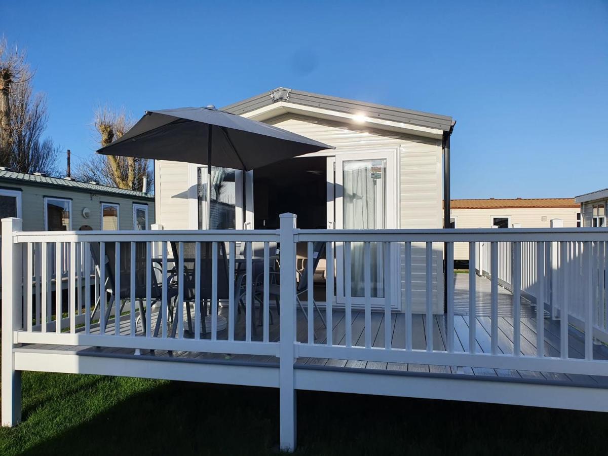 Parkview Caravan California Cliffs Great Yarmouth Exterior photo