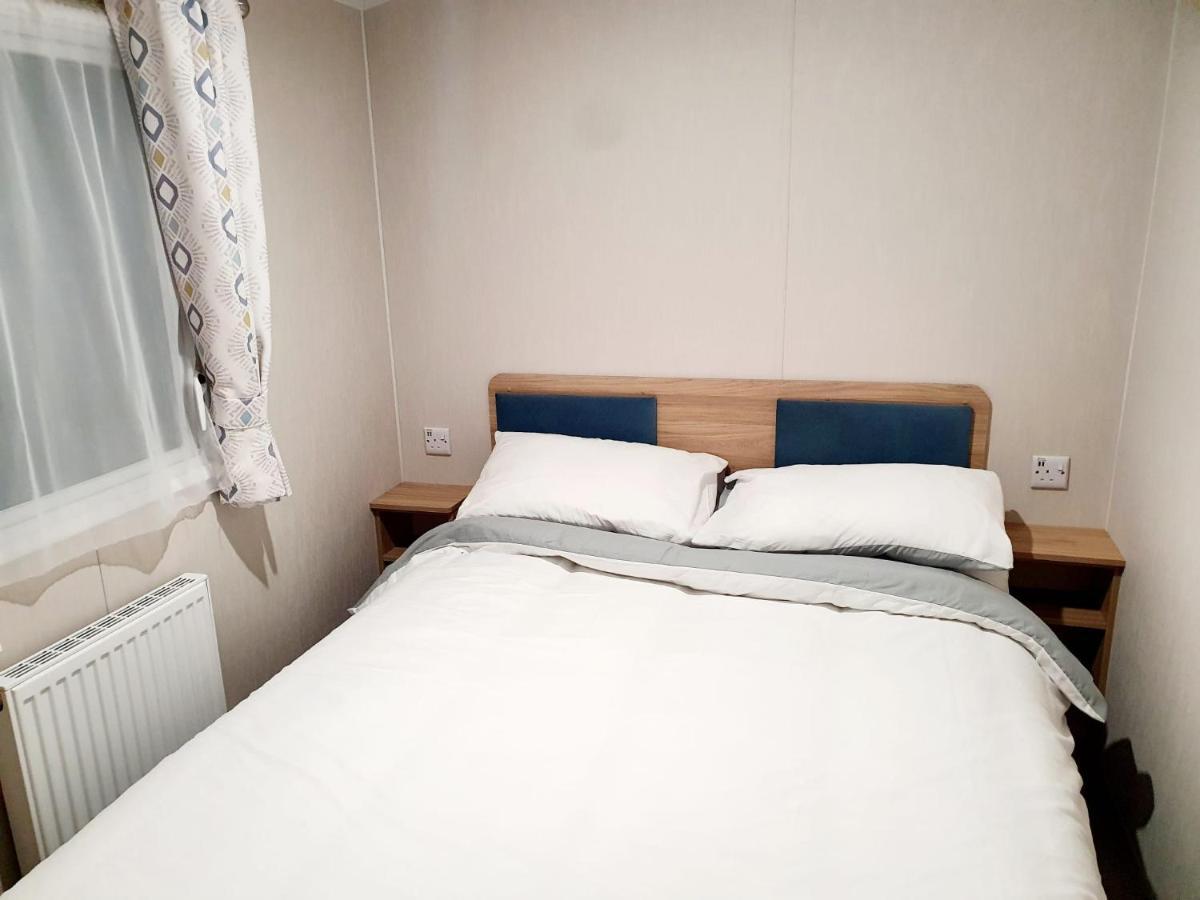 Parkview Caravan California Cliffs Great Yarmouth Exterior photo