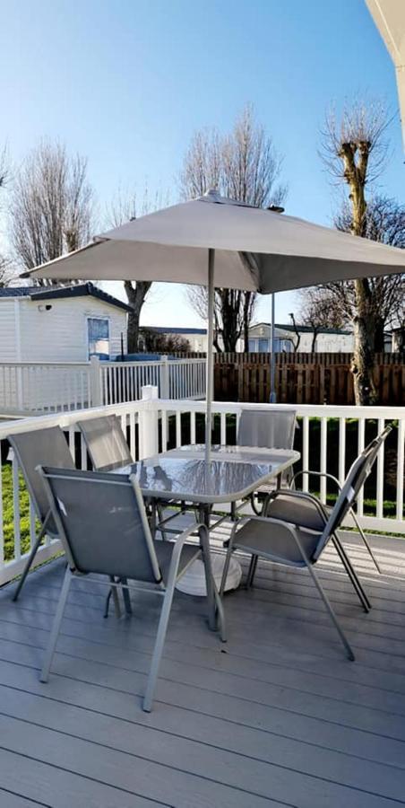 Parkview Caravan California Cliffs Great Yarmouth Exterior photo